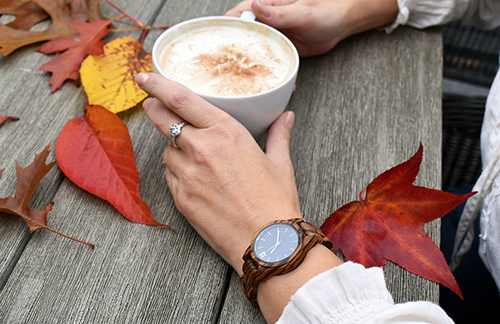 OROLOGI IN LEGNO per donne e uomini