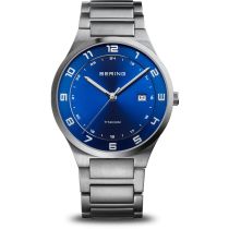 Bering 15139-707 Orologio Uomo Titanio 39mm 10ATM