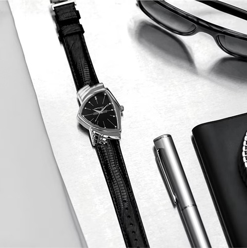 Hamilton Ventura - Orologi dal design iconico, diventati un vero e proprio oggetto di culto.